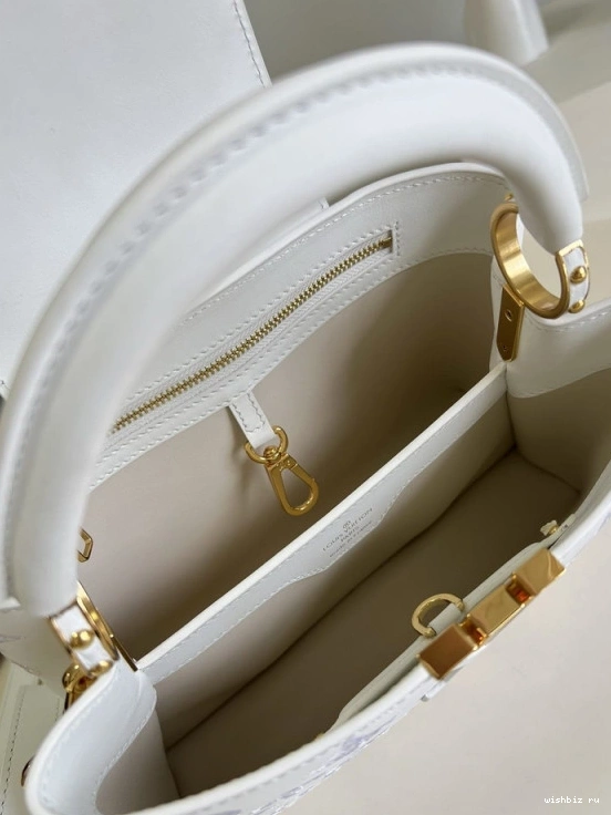 WIS CAPUCINES LOUIS VUITTON BB 1207